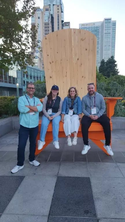 5539492677979405444-medium-690068543c8cd